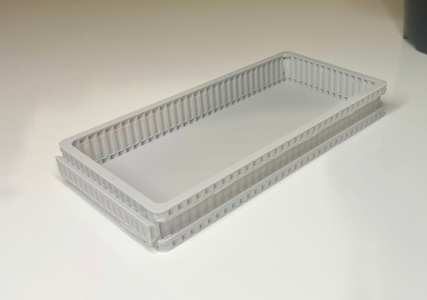 Low-wall Module Desk Part (16x8x2cm)