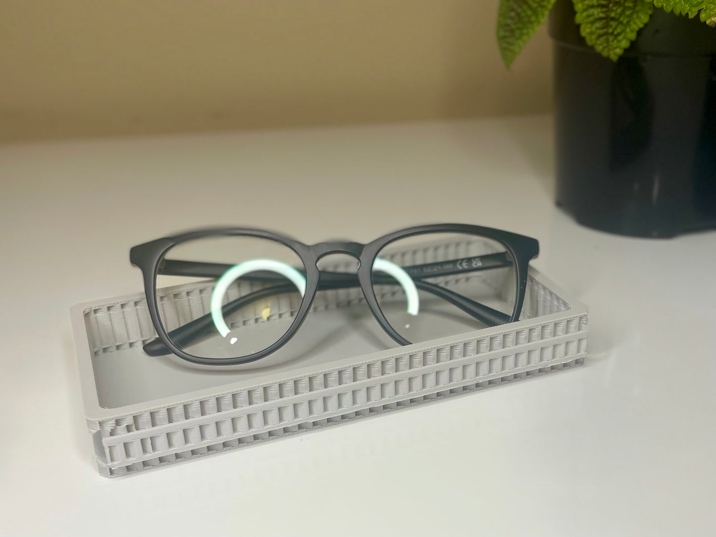 Low-wall Module Desk Part (16x8x2cm)