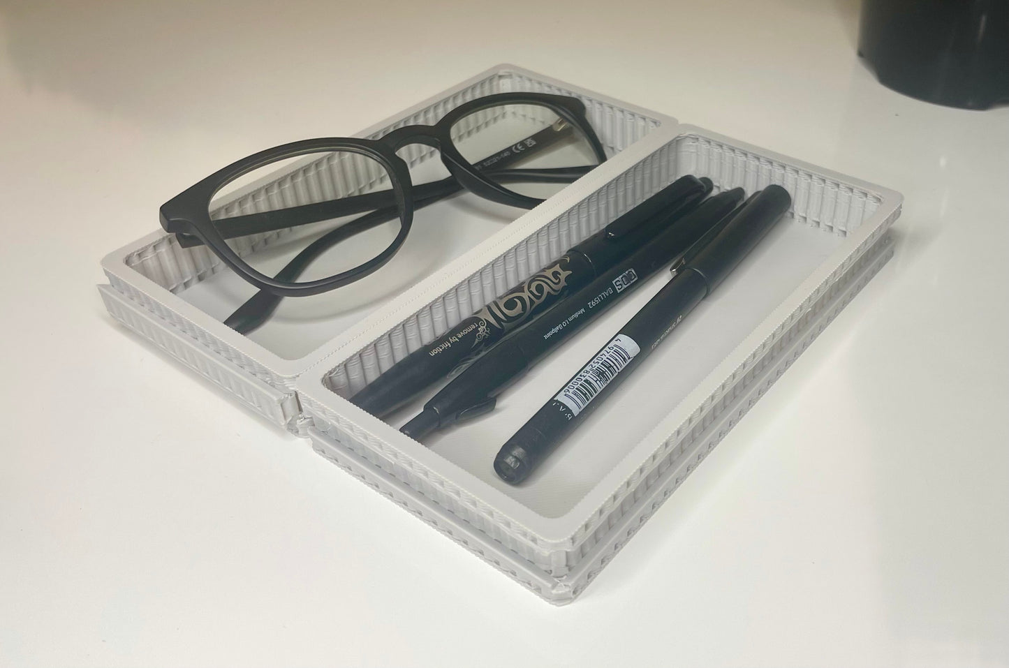 Low-wall Module Desk Part (16x8x2cm)