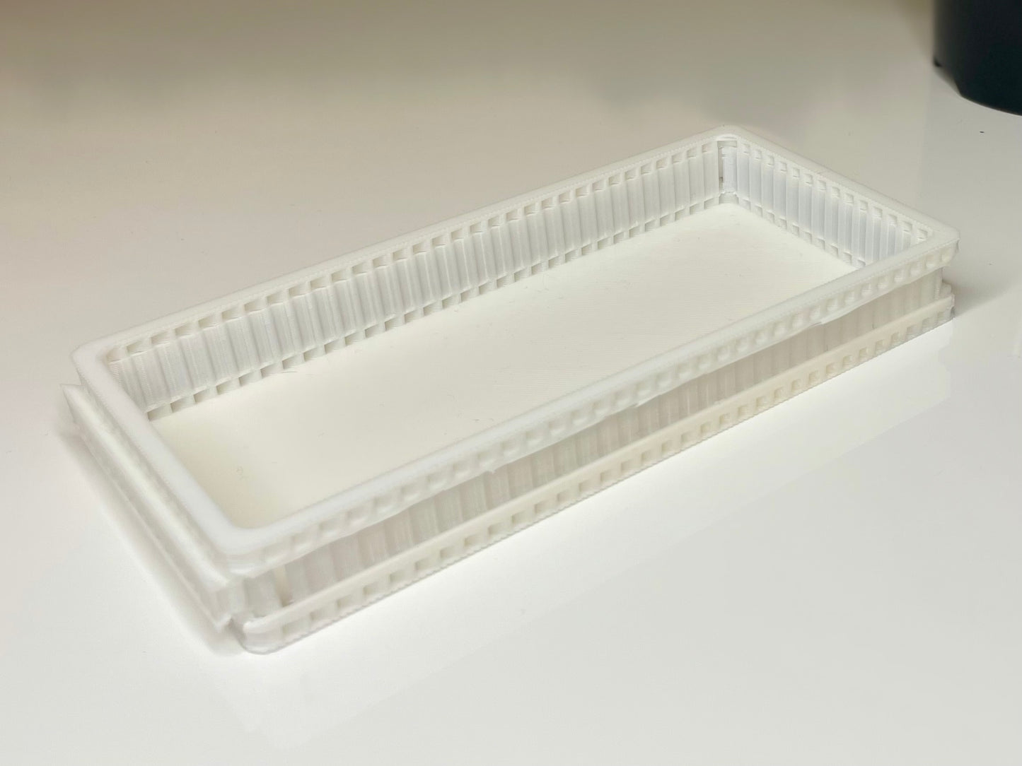 Low-wall Module Desk Part (16x8x2cm)