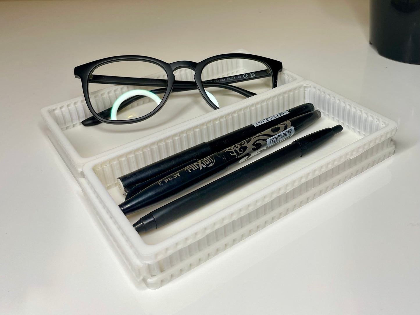 Low-wall Module Desk Part (16x8x2cm)