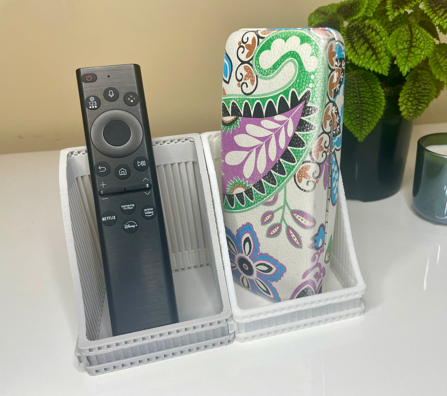 Angled-wall Module Desk Part (8x8x10cm)